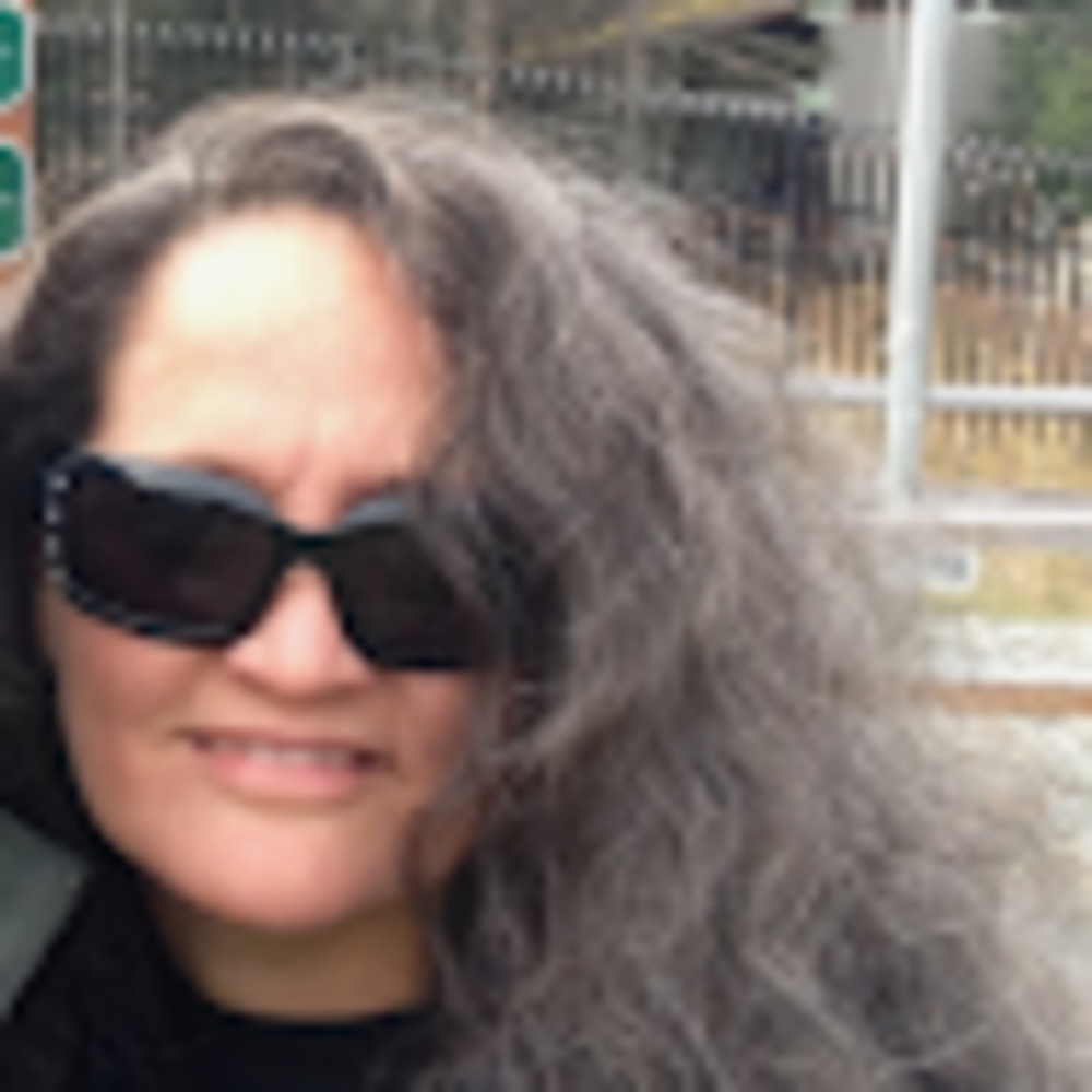 Meet your Posher, Charmayne